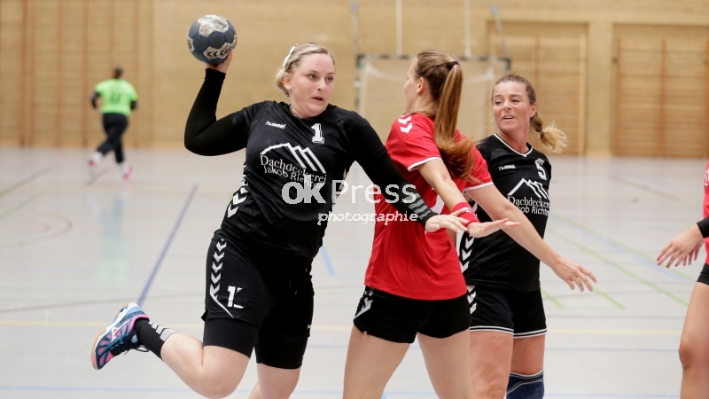 Frauen Landesliga Staffel Süd. HSG Holsteinische Schweiz vs SG Kiel-Nord (© Otto Kasch)