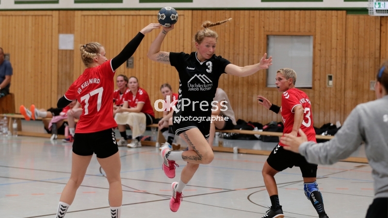 Frauen Landesliga Staffel Süd. HSG Holsteinische Schweiz vs SG Kiel-Nord (© Otto Kasch)